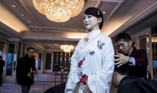 中国首台机器人佳佳,价值是多少 上海机器人女友佳佳